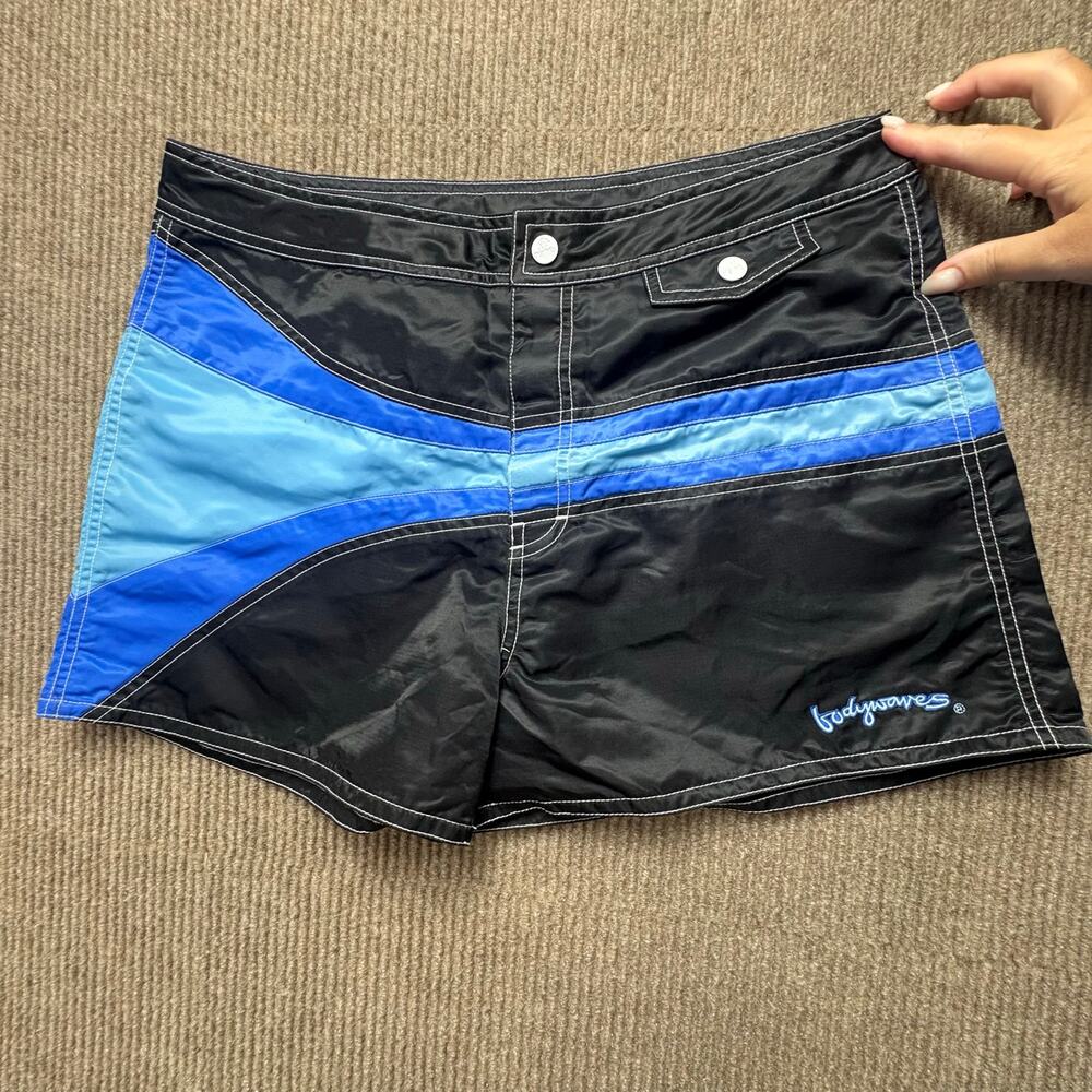 Vintage 90s Bodywaves USA size 13 juniors board short black blue surf